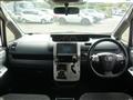 2013 Toyota Noah