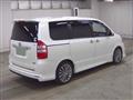 2013 Toyota Noah