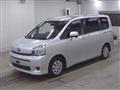 2012 Toyota Voxy