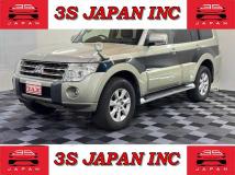 2011 Mitsubishi Pajero