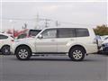 2010 Mitsubishi Pajero