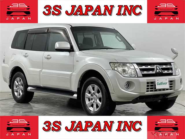 2012 Mitsubishi Pajero
