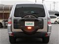 2011 Mitsubishi Pajero