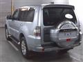 2010 Mitsubishi Pajero