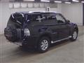 2010 Mitsubishi Pajero