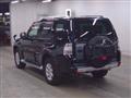 2010 Mitsubishi Pajero