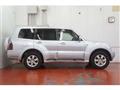 2006 Mitsubishi Pajero