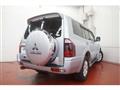 2006 Mitsubishi Pajero