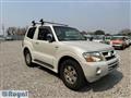 2006 Mitsubishi Pajero