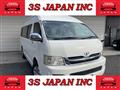 2010 Toyota Hiace