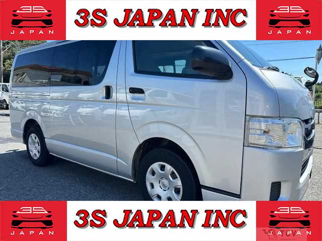 2014 Toyota Regiusace Van