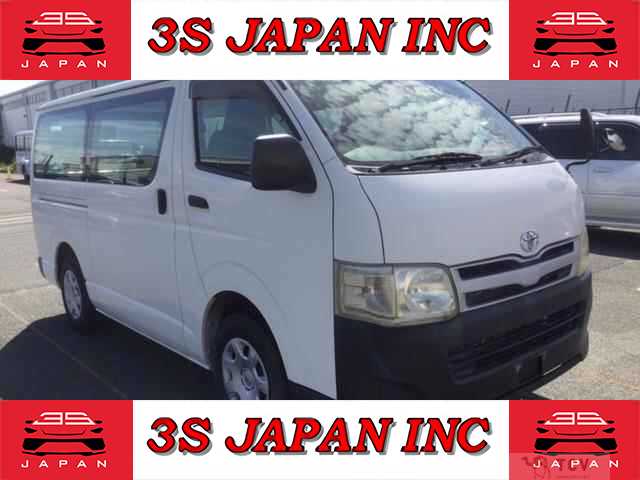 2011 Toyota Regiusace Van