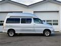 2004 Toyota Grand Hiace