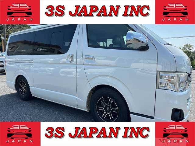 2013 Toyota Regiusace