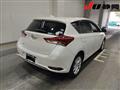 2016 Toyota Auris