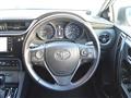 2016 Toyota Auris