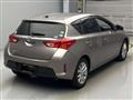 2012 Toyota Auris