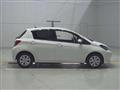2016 Toyota Vitz