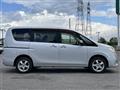 2011 Nissan Serena