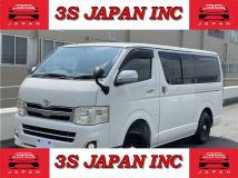 2012 Toyota Regiusace Van