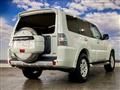 2012 Mitsubishi Pajero