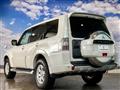 2012 Mitsubishi Pajero