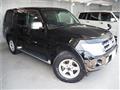 2011 Mitsubishi Pajero