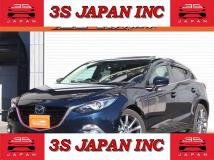 2014 Mazda Axela Sport