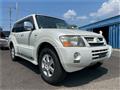 2006 Mitsubishi Pajero