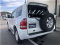 2002 Mitsubishi Pajero