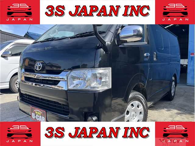 2015 Toyota Regiusace Van