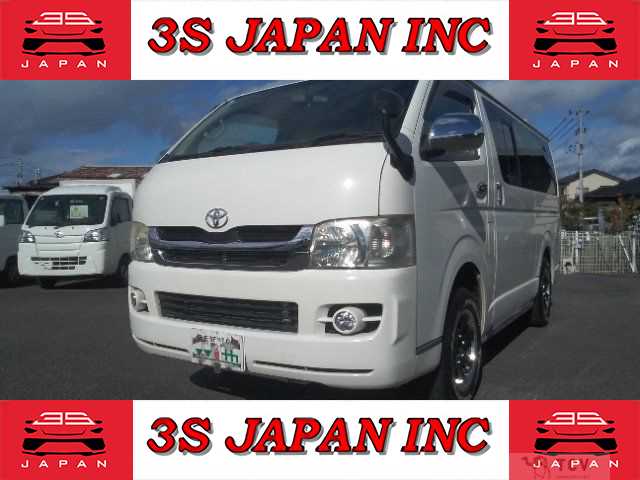 2010 Toyota Hiace Van