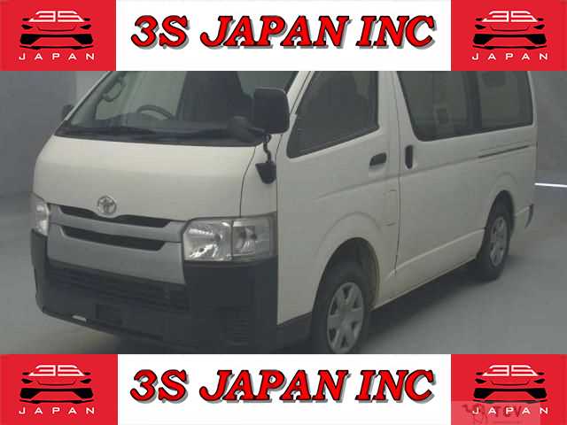 2015 Toyota Regiusace Van