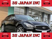 2017 Nissan FUGA HYBRID