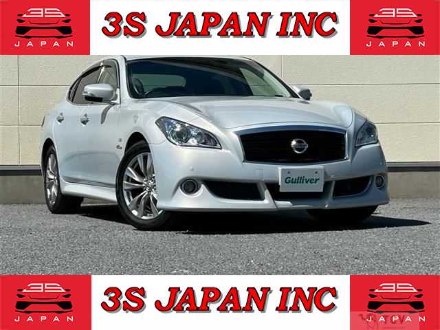 2014 Nissan FUGA HYBRID