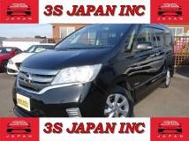 2013 Nissan Serena