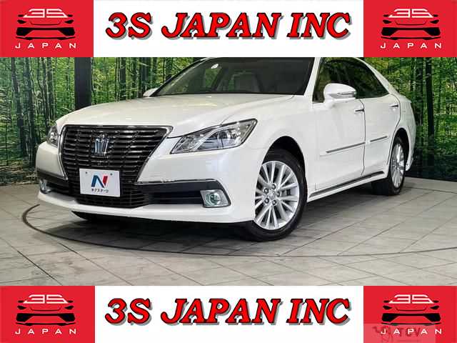 2013 Toyota Crown