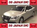2015 Toyota Crown