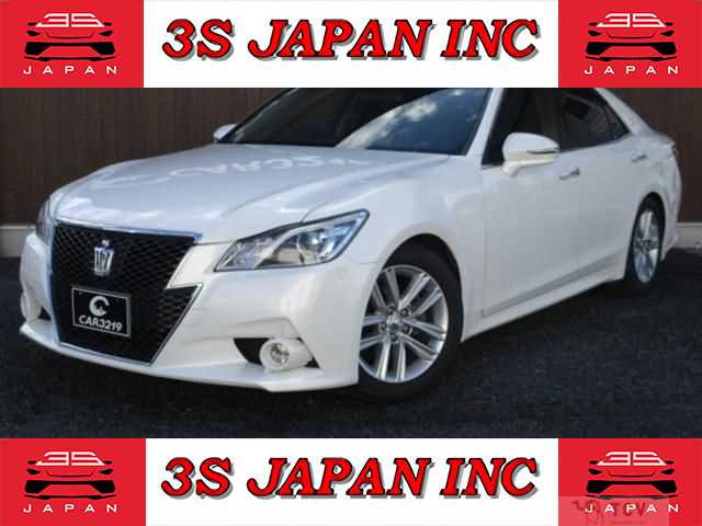 2014 Toyota Crown