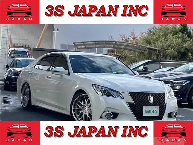 2015 Toyota Crown
