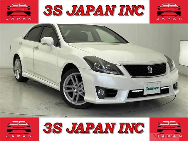 2013 Toyota Crown