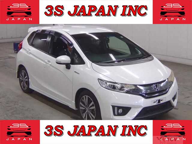 2015 Honda Fit Hybrid