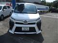2017 Toyota Voxy
