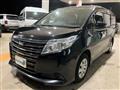 2015 Toyota Noah