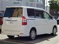 2010 Toyota Noah