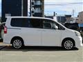 2010 Toyota Noah