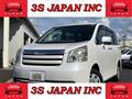 2010 Toyota Noah