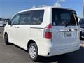 2010 Toyota Noah