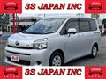 2012 Toyota Voxy