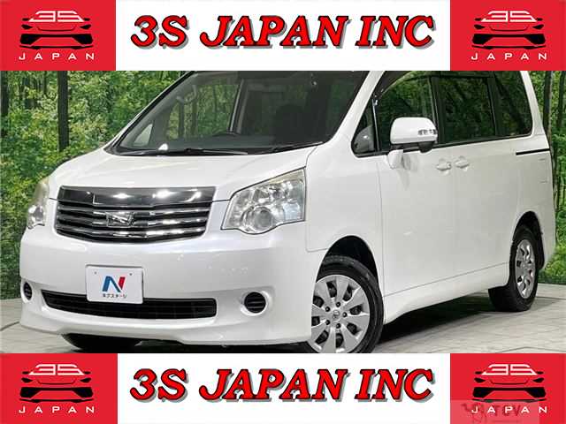 2013 Toyota Noah